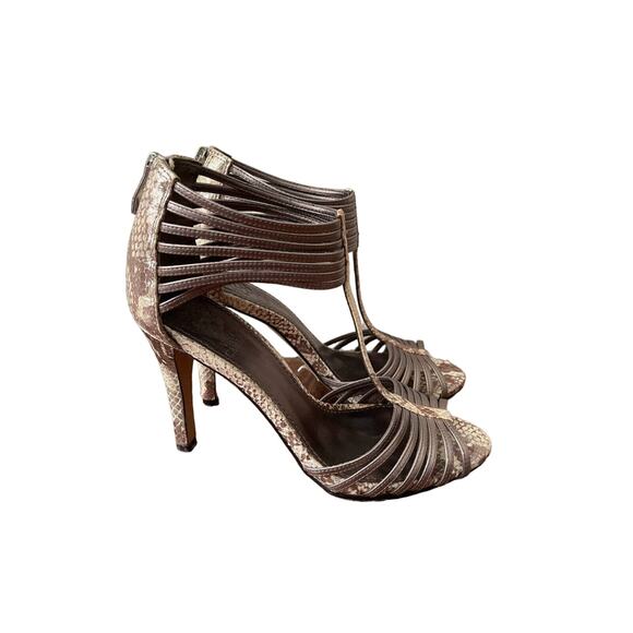 Vince Camuto Snakeskin Sarea Silver Strappy Zip Sandals/Heels Size 6B - Picture 1 of 9